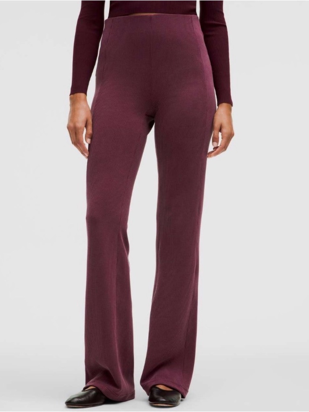 Lululemon Ribbed Softstreme Flared Pant Size 14 $128 MSRP